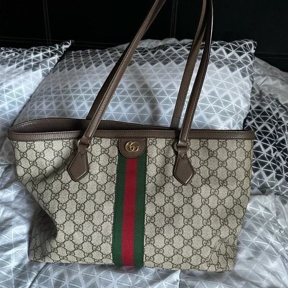 Gucci Ophidia Medium Tote. - Picture 3 of 10